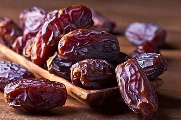 تصویر 4 از قیمت خرید خرما شاهانی صادراتی جهرم عمده به صرفه و ارزان